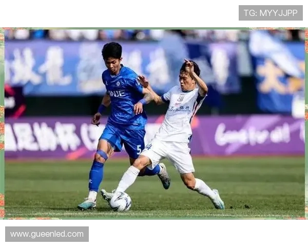 谢鹏飞戴伟浚继续康复缺席申花青岛客场比赛 谢鹏飞戴伟浚继续康复缺席申花青岛客场比赛